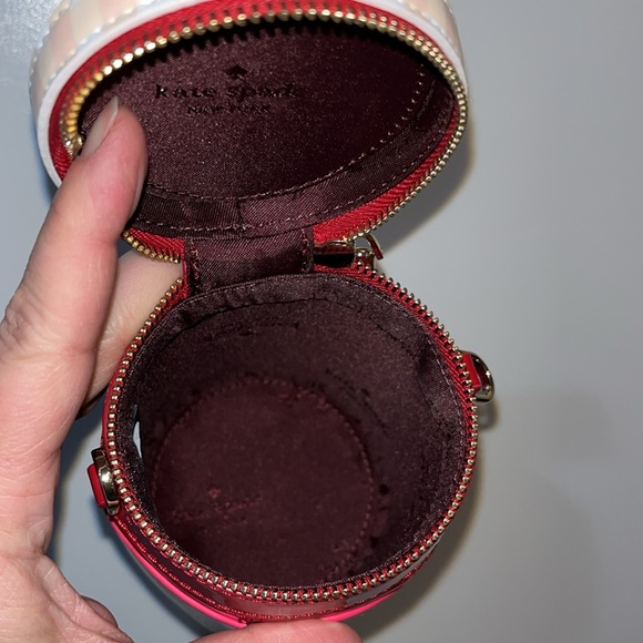 kate spade NWT! Strawberry Dreams 3D Jam Crossbody - Picture 9 of 10